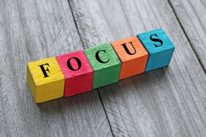 Focus gaining strategies